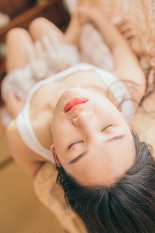 绣花鞋电影